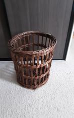 Leuke rieten mand, Ophalen, Gebruikt, Mand, Rond
