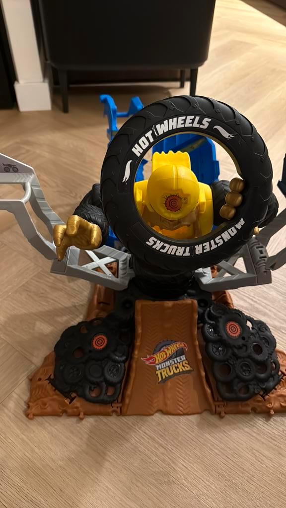 Hotwheels Crushzilla, Verzamelen, Speelgoed, Zo goed als nieuw, Ophalen of Verzenden