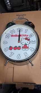 Hello kitty klok wekker groot, Huis en Inrichting, Woonaccessoires | Klokken, Ophalen of Verzenden, Zo goed als nieuw