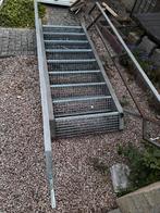 Ijzeren trap - 240x93cm - 9 treden, Doe-het-zelf en Verbouw, Ladders en Trappen, Ophalen of Verzenden, Gebruikt, Trap, 2 tot 4 meter