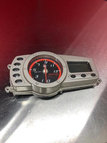 GILERA 50 RUNNER SP COCKPIT / TELLER / DASHBOARD beschikbaar voor biedingen