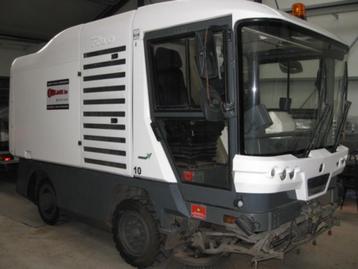 VEEGMACHINE VERHUUR RAVO en LM-TRAC Verhuur  ZAANDAM  beschikbaar voor biedingen