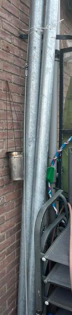 Metalen regenpijp/loro 2x 4 meter lang, Doe-het-zelf en Verbouw, Buizen en Afvoer, Ophalen, Zo goed als nieuw