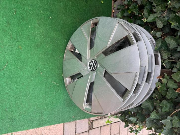 Wieldoppen VW ID 3 4 stuks. Niet los., Auto diversen, Wieldoppen, Gebruikt, Ophalen of Verzenden