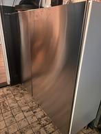 Keukenkast, woonkamerkast, spiegel magneetdeuren, Ophalen, Zo goed als nieuw, Wit, 100 tot 150 cm