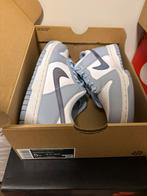 Nike Dunk Low Blue Whisper GS 37.5, Kleding | Dames, Schoenen, Ophalen of Verzenden, Zo goed als nieuw, Blauw, Sneakers of Gympen