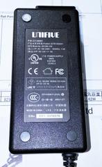UNIFIVE UEC360-1250 12V 5A 60W Adapter Lader Oplader Voeding, Computers en Software, Pc- en Netwerkkabels, Ophalen of Verzenden