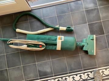 retro vorwerk stofzuiger beschikbaar voor biedingen