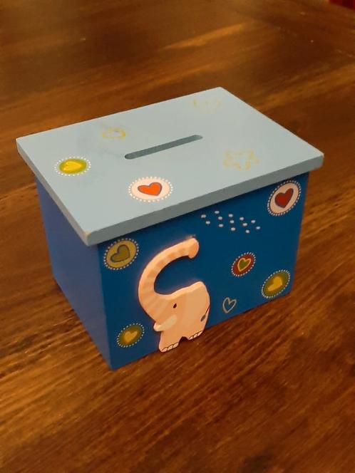Houten spaarpot olifant., Kinderen en Baby's, Kinderspulletjes, Zo goed als nieuw, Ophalen of Verzenden