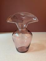 Vintage Glazen Vaas met Vouwrand, Gebruikt, Overige kleuren, Ophalen of Verzenden, Glas