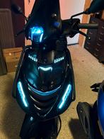Zeer nette Piaggio zip/ 4973 KM / 2020 / alpha leds / etc.., Fietsen en Brommers, Scooters | Piaggio, Maximaal 45 km/u, Zip, Ophalen of Verzenden