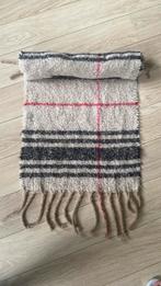 Burburry sjaal, Ophalen of Verzenden, Zo goed als nieuw, Maat 46/48 (XL) of groter, Sjaal