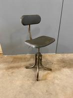 vintage schoolkruk / kruk / barkruk, Ophalen, In hoogte verstelbaar, Gebruikt, Staal