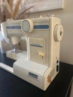 Toyota naaimachine, Hobby en Vrije tijd, Naaimachines en Toebehoren, Ophalen, Gebruikt, Naaimachine, Overige merken