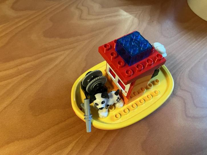 Lego Duplo Brandweerboot, Kinderen en Baby's, Speelgoed | Duplo en Lego, Zo goed als nieuw, Lego, Complete set, Ophalen of Verzenden