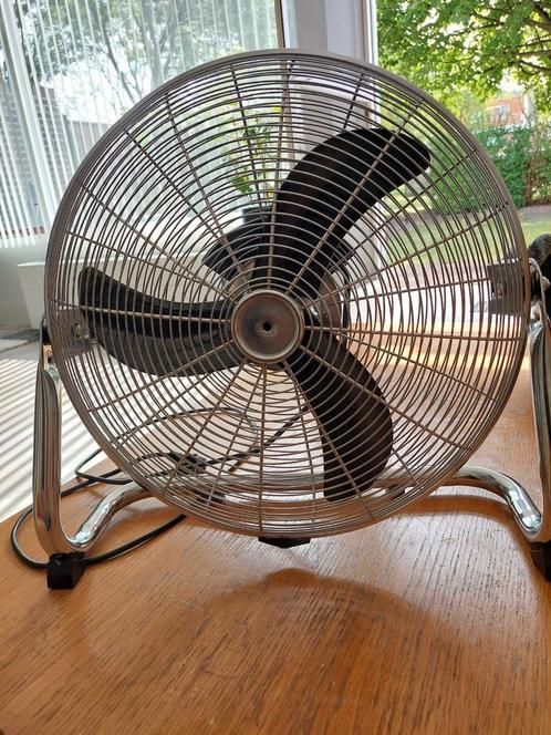 Ventilator merk Tronix (230V~50Hz, 60W), Witgoed en Apparatuur, Ventilatoren, Zo goed als nieuw, Tafelventilator, Ophalen
