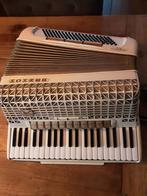 Hohner Atlantic 4 de luxe, Muziek en Instrumenten, Ophalen, Gebruikt, Met riemen, Hohner