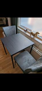 Sandsberg eettafel ikea met eventueel 2 stoelen, Ophalen, Zo goed als nieuw
