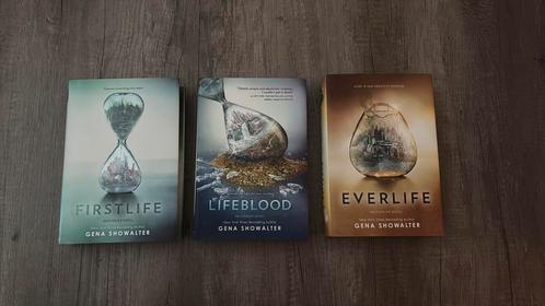 Gena Showalter trilogie - Engels - hardcover, Boeken, Fantasy, Zo goed als nieuw, Ophalen of Verzenden