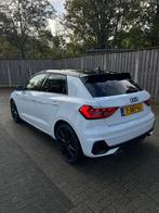 Unieke A1 S-Line 200PK – Showroomstaat – bom vol opties, Auto's, Audi, Automaat, Stof, A1, Zwart