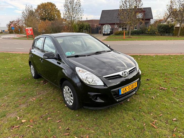 Hyundai i20 1.4 5-DRS AUT 2011 Zwart, Auto's, Hyundai, Particulier, i20, Benzine, C, Hatchback, Automaat, Geïmporteerd, Zwart