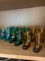 Vintage souvenir shotglaasjes in de vorm van laarsjes, Ophalen of Verzenden, Gebruikt, Borrel- of Shotglas