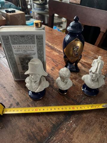 Kleine verzameling vintage porselein oa buste napoleon etc beschikbaar voor biedingen