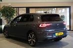 Volkswagen Golf 8.5 1.5 eHybrid GTE 272PK IQ Cam HuD Mistlam, Auto's, 4 cilinders, Grijs, 1700 kg, Zilver of Grijs