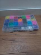 Loom bandjes set. Met kleine bevestigings haakjes., Zo goed als nieuw, Ophalen