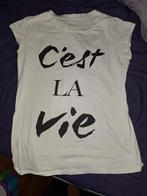 T-shirt c'est la vie, maat s/m, Kleding | Dames, Verzenden, Wit, Zo goed als nieuw, Korte mouw