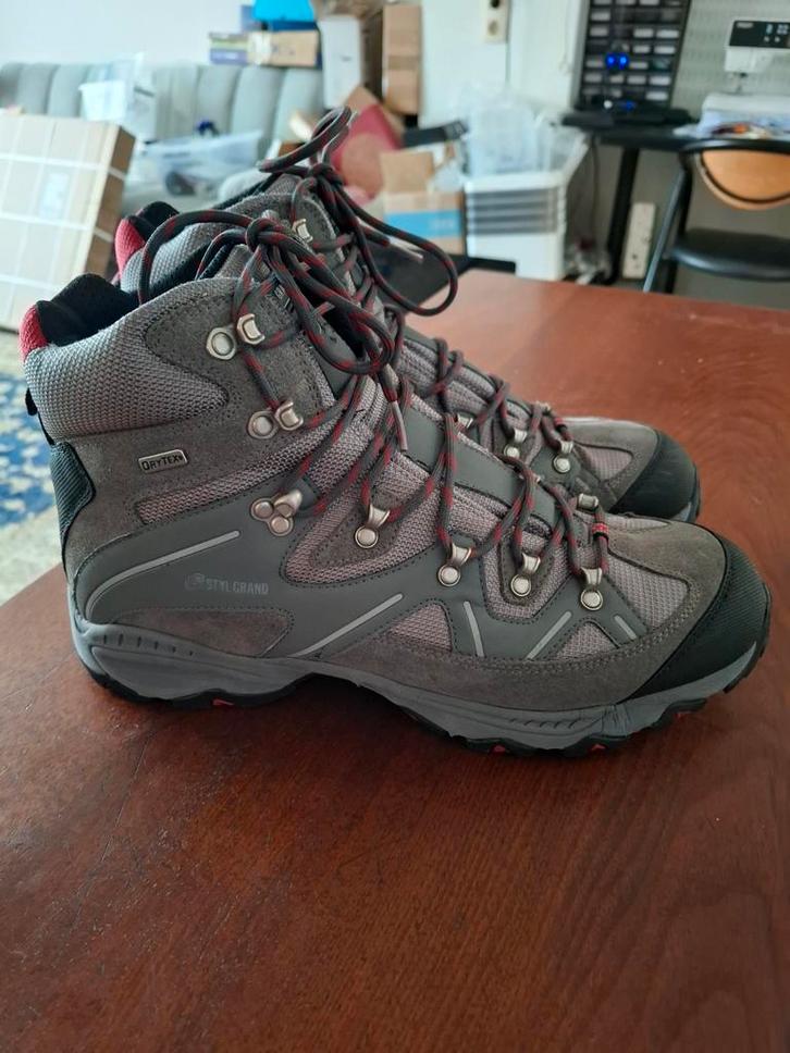 Hiking Boots., Sport en Fitness, Bergsport en Wandelen, Nieuw, Schoenen, Ophalen of Verzenden