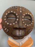 Groot vintage xxl Afrikaans masker kraaltjes schelpen, Ophalen of Verzenden