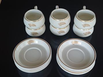 Mooie vintage set soepkom met schotel Schildpadden soep beschikbaar voor biedingen