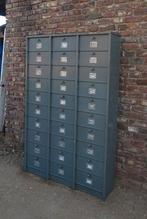 oude strafor kleppenkast archiefkast kast ladekast, Ophalen