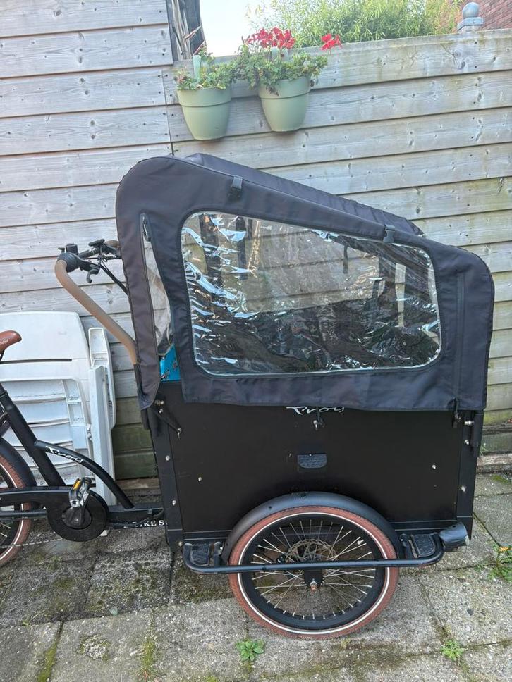Vouge bakfiets, Fietsen en Brommers, Fietsen | Bakfietsen, Gebruikt, Overige merken, 4 kinderen of meer, Elektrisch, Huif, Ophalen