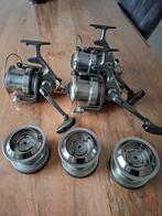 Daiwa Emblem Pro 5500 + spoelen, Watersport en Boten, Ophalen of Verzenden, Gebruikt, Molen