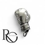 Zilveren bokshandschoen hanger – handgemaakt 925 zilver, Ophalen of Verzenden, Nieuw, Zilver, Zilver