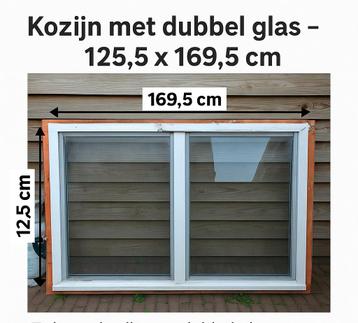 Kozijn met dubbel glas beschikbaar voor biedingen