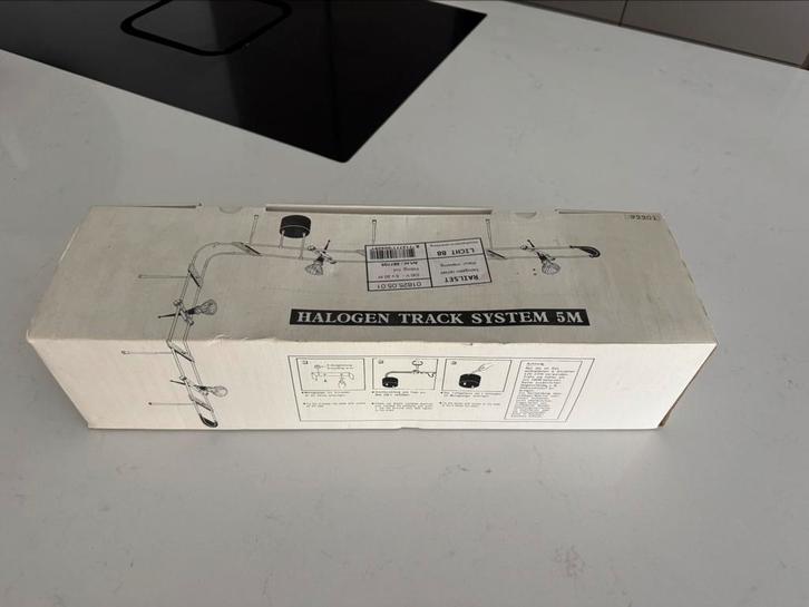 VINTAGE NOS HALOGEN SYSTEM 5M – jaren ’90, messing, Huis en Inrichting, Lampen | Hanglampen, Zo goed als nieuw, Minder dan 50 cm