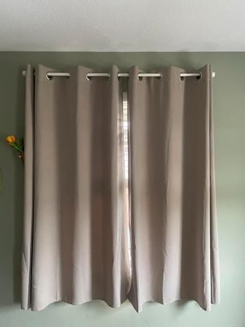 3 sets Gordijnen verduisterend kleur taupe 132x160 beschikbaar voor biedingen