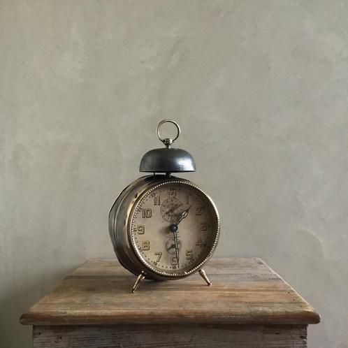 Wekker Junghans Stella, Antiek en Kunst, Antiek | Woonaccessoires, Ophalen of Verzenden
