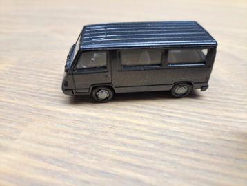 Herpa Mercedes Benz 100D bus - 1/87 beschikbaar voor biedingen