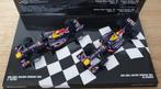 F1 Minichamps Red Bull RB6 Constructors Champions set 2010, Verzenden, Zo goed als nieuw, Auto, MiniChamps