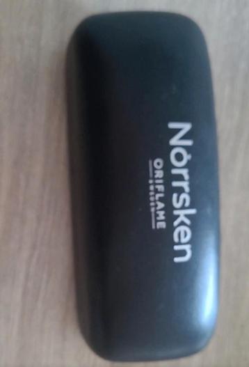 Oriflame brillenkoker

Norrsken
 beschikbaar voor biedingen