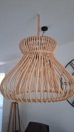 Mooie Grote Hanglamp Rotan, Huis en Inrichting, Lampen | Hanglampen, Ophalen, 50 tot 75 cm, Zo goed als nieuw, Japandi/ Scandinavisch/ Ibiza