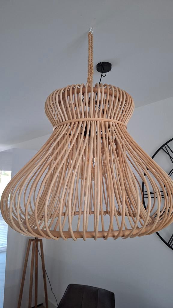 Mooie Grote Hanglamp Rotan, Huis en Inrichting, Lampen | Hanglampen, Zo goed als nieuw, 50 tot 75 cm, Hout, Ophalen