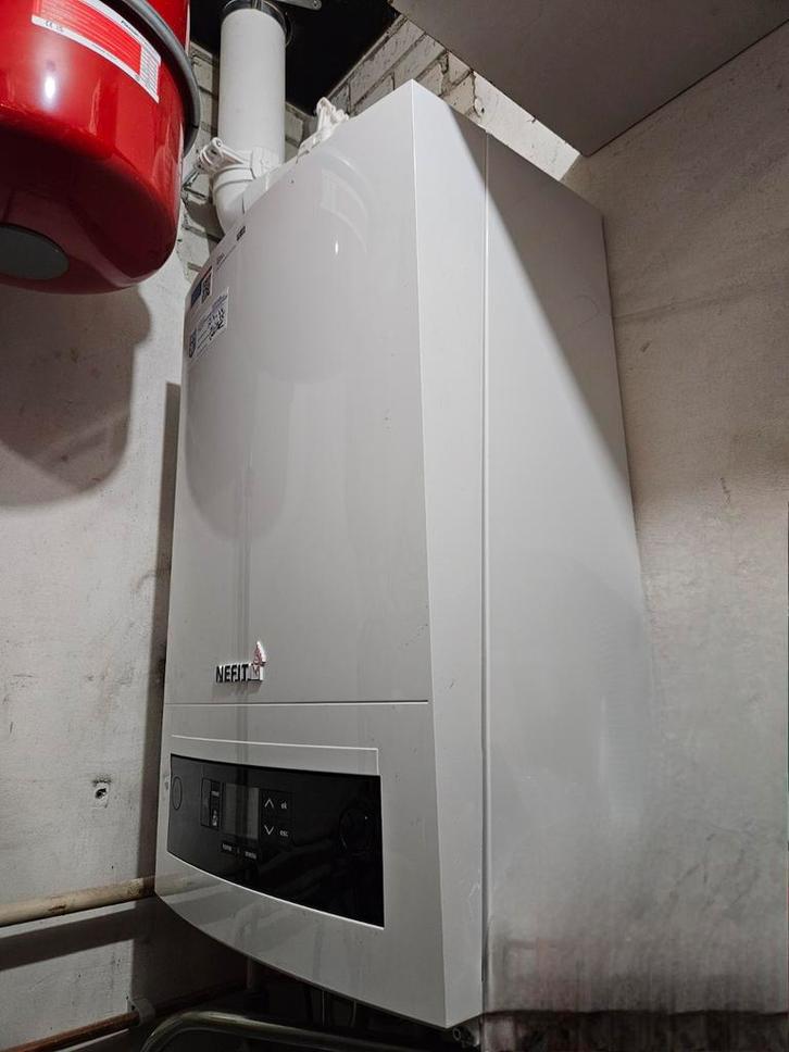 Nefit Trendline CW5, CVketel,thermostaat, Zo goed als nieuw!, Doe-het-zelf en Verbouw, Geisers en Boilers, Zo goed als nieuw, Geiser