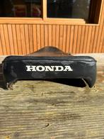 Honda c50 solo seat, Fietsen en Brommers, Ophalen of Verzenden, Zo goed als nieuw, Zadel