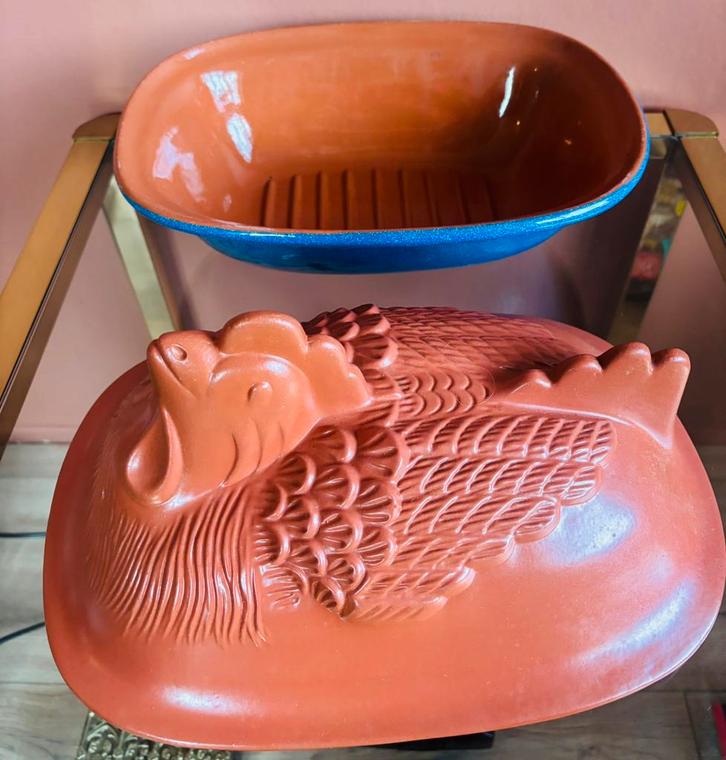 Leuke Italiaanse Romertopf met kippen deksel, Huis en Inrichting, Keuken | Potten en Pannen, Nieuw, Overige materialen, Ophalen of Verzenden