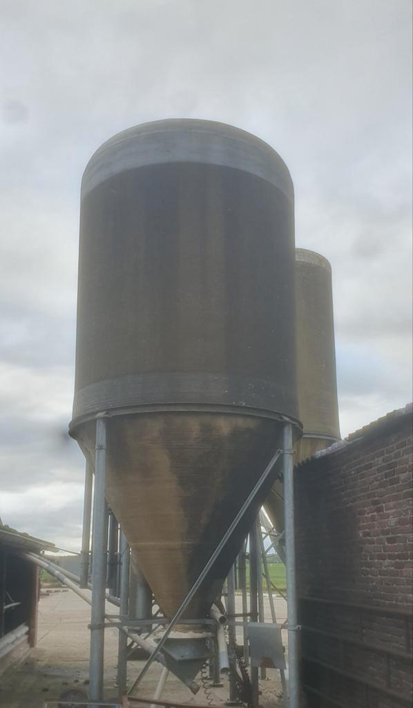 Veevoer silo's, Dieren en Toebehoren, Dierenvoeding, Vee, Ophalen